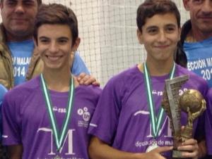 DOS JVENES BENALMADENSES EN LO MS ALTO DEL BALONMANO ANDALUZ